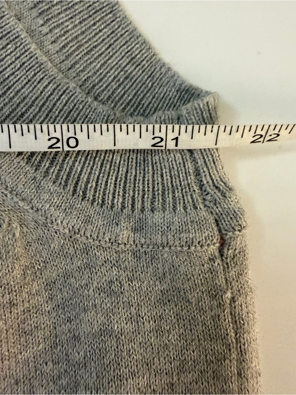 Nautica Men’s XL Light Gray V-Neck Sweater Vest Classic dress Up or Down - Picture 5 of 8